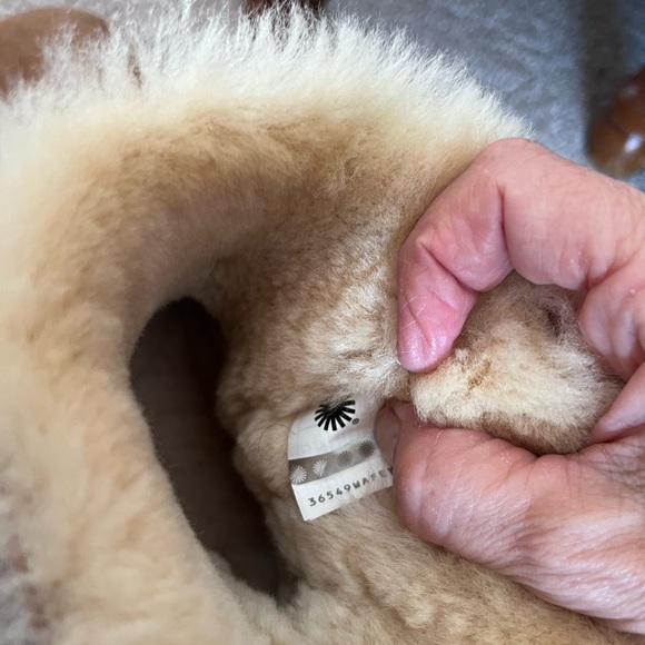 UGG Australia 1092972 chestnut  7 US Mini Bailey Bow II Winter Boots - Picture 3 of 13